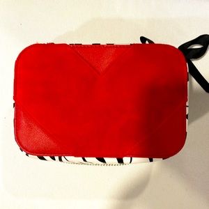 Trish McEvoy LOVE planner - never used! Beautiful limited edition